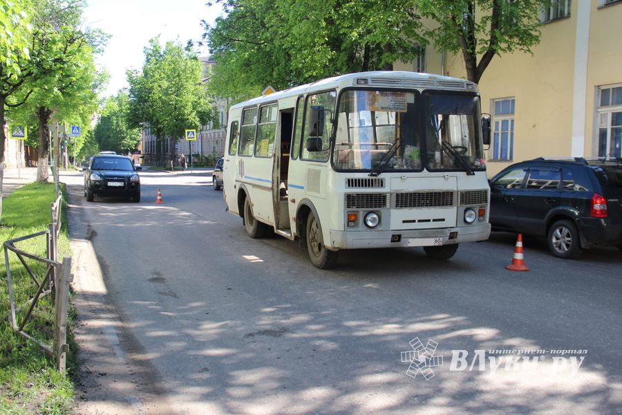 На улице Некрасова произошло ДТП (ФОТО)