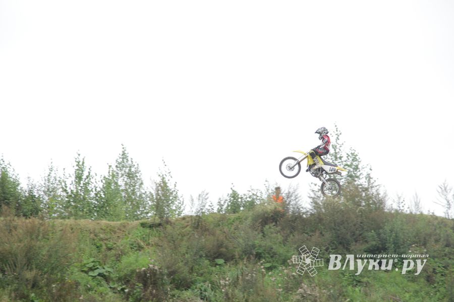Мотокросс в Булынино: драйва много, зрителей мало (ФОТО)