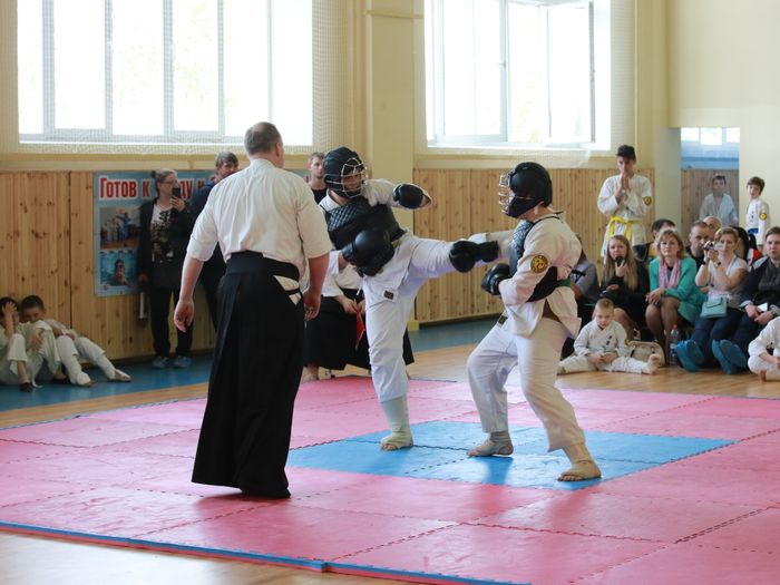 В Великих Луках прошло первенство города по ВБЕ «Кобудо» (ФОТО)