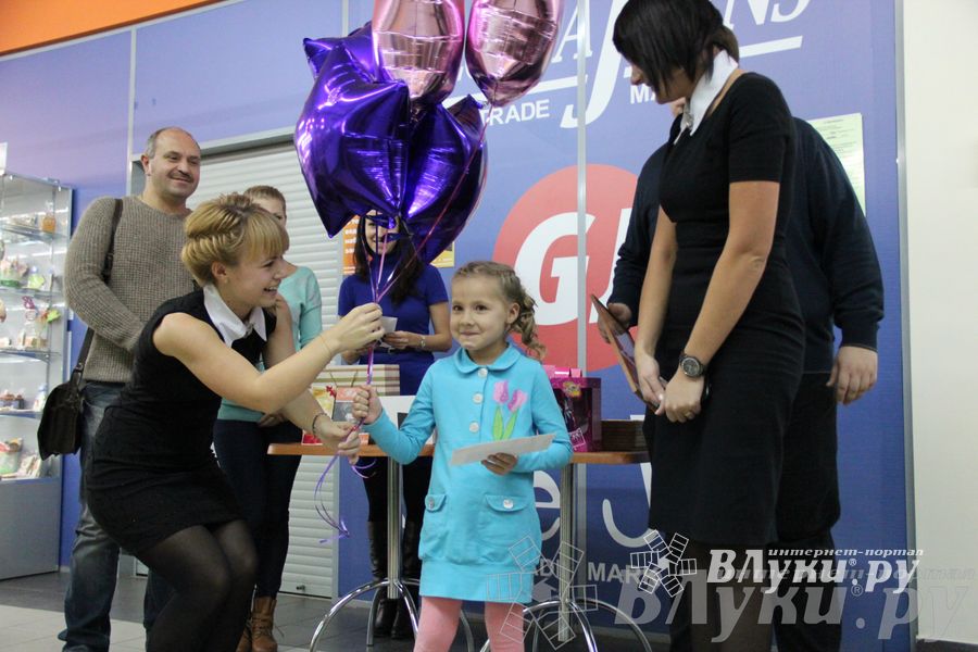 Названа победительница конкурса «Маленькая Красавица Великие Луки 2013»