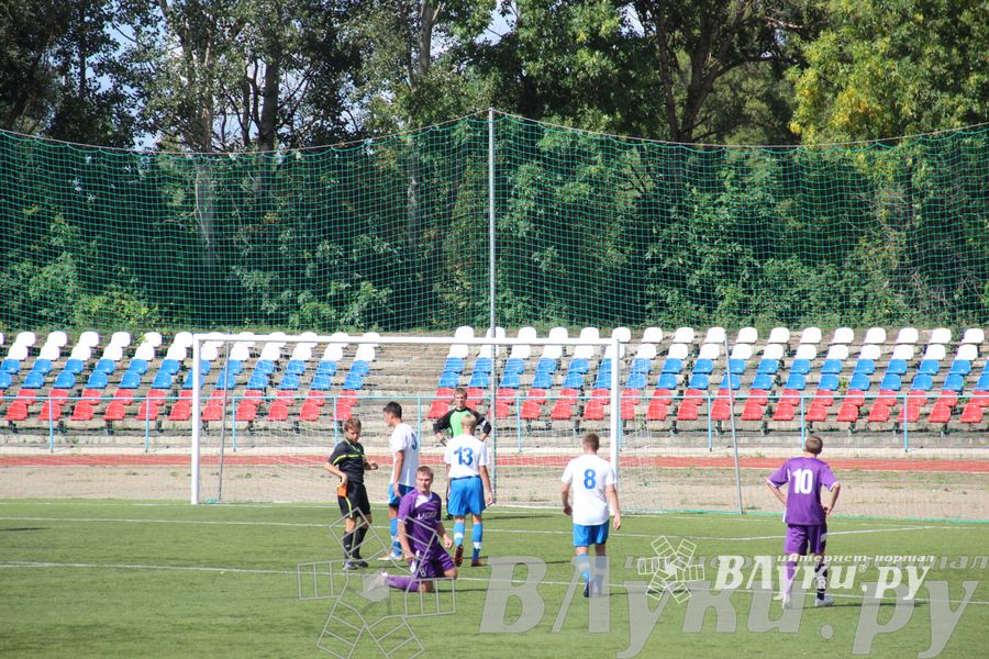 Чемпионат Псковской области по футболу: «Экспресс» (Великие Луки) - «Легион» (Дедовичи)