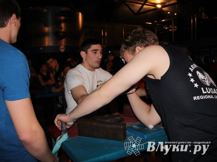 V-й открытый Чемпионат Велики Лук по армрестлингу