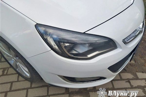 Жителей Псковской области призывают проверить тонировку на своих автомобилях