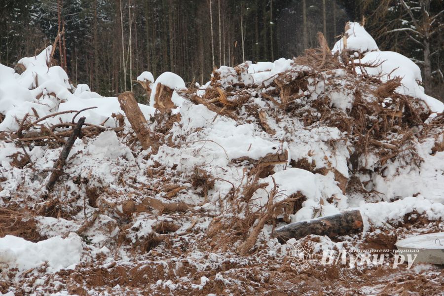 В Великих Луках ведется строительство центра по подготовке велосипедистов (ФОТО)