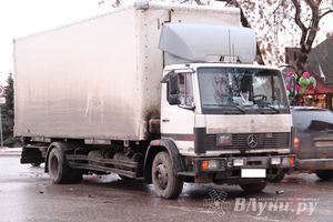 В Великих Луках у моста произошло ДТП (фото)