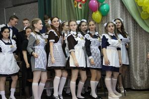 В Великих Луках прошли «Последние звонки» (ФОТО)