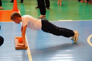 Великолучане одержали победу в зональном этапе «Папа, мама, я – спортивная семья» (ФОТО)