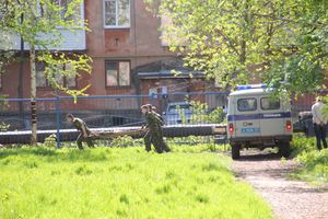 В Великих Луках в 10 лицее «освободили» заложников (ФОТО)