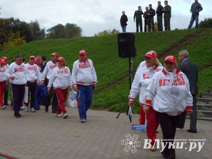 Великие Луки встретили олимпийских чемпионов (ФОТО)