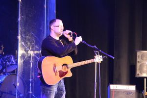 В Великих Луках состоялся финал музыкального медиа проекта «Новые Голоса на Новом Радио» (ФОТО)