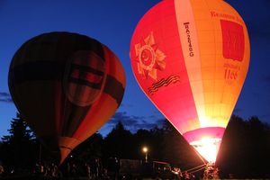 День города: концерт, аэростаты и салют (ФОТО)