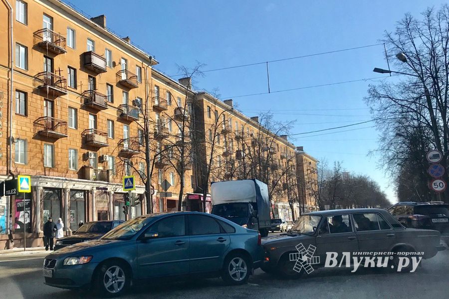 ДТП в центре Великих Лук (ФОТО)