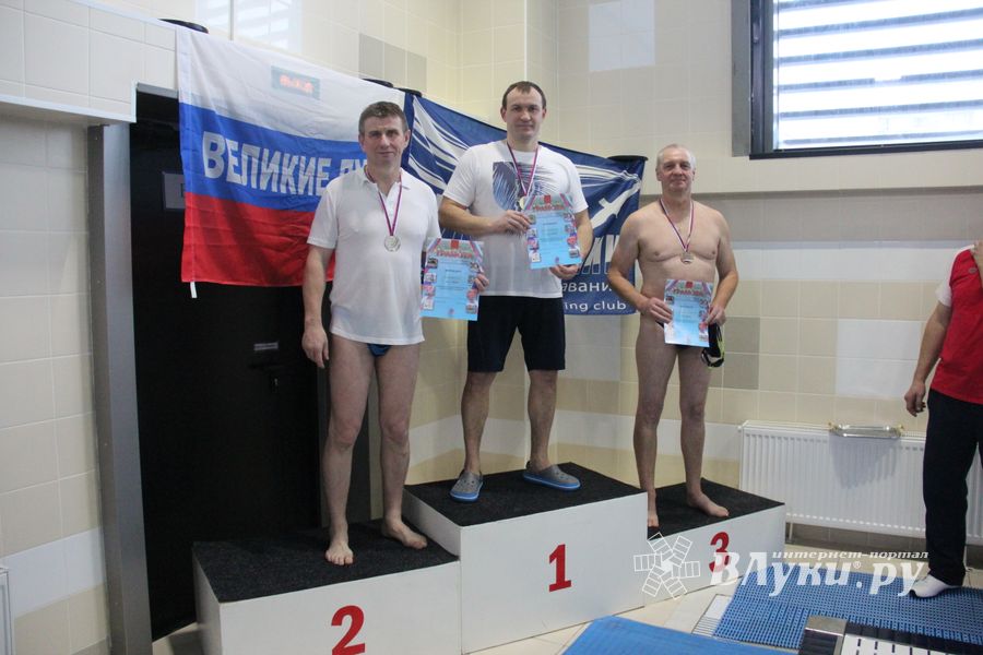 В Великих Луках прошло Первенство города по плаванию (ФОТО)