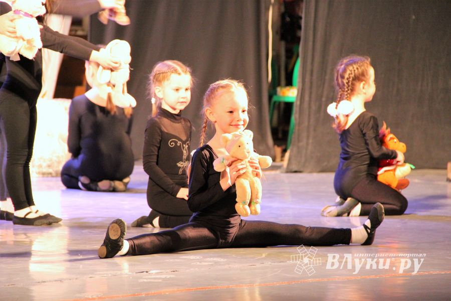 В ГДК им. Ленина состоялся концерт самых юных артистов (ФОТО)