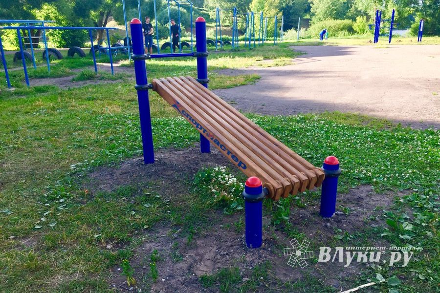 На Дятлинке появилась площадка для занятий варкаутом (ФОТО)