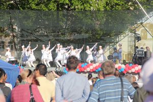 Праздничный салют в честь Дня Победы был дан в Великих Луках (ФОТО)