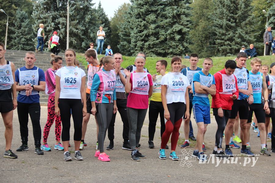 В Великих Луках прошёл «Кросс Нации-2018» (ФОТО)