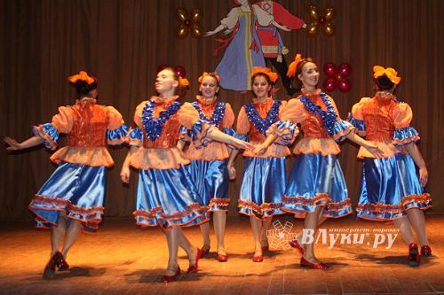Районному хореографическому коллективу «Селяночка» присвоено звание «Народный самодеятельный коллектив» (фото)