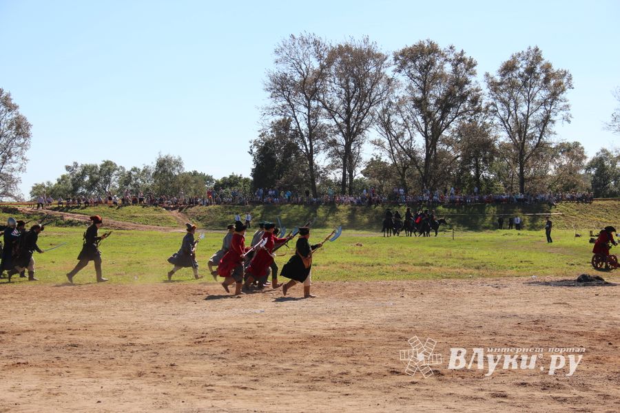 Великолукская Крепость соединила прошлое и настоящее (ФОТО)