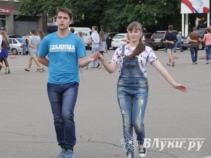 Репетиция вальса