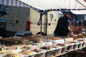 В Великих Луках прошла универсальная осенняя ярмарка (ФОТО)