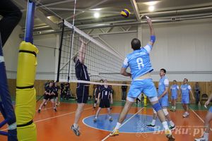 В Великих Луках проходит Спартакиада по волейболу ООО «Газпром-трансгаз Санкт-Петербург» (фото)