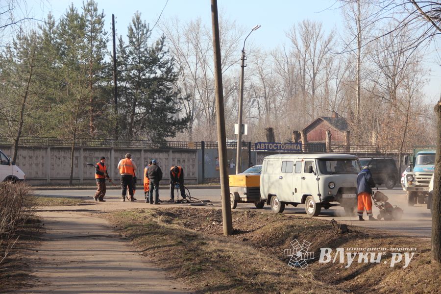 Ямочный ремонт на ул. Нелидовской (ФОТО)