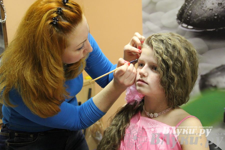 Фотосессия финалисток конкурса «Маленькая красавица Великие Луки 2014»