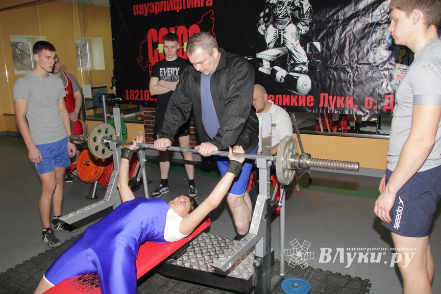 Самые сильные великолучане встретились в «Арене» (ФОТО)