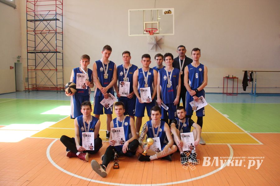 В Великих Луках прошли соревнования на Кубок АСБ области (ФОТО)