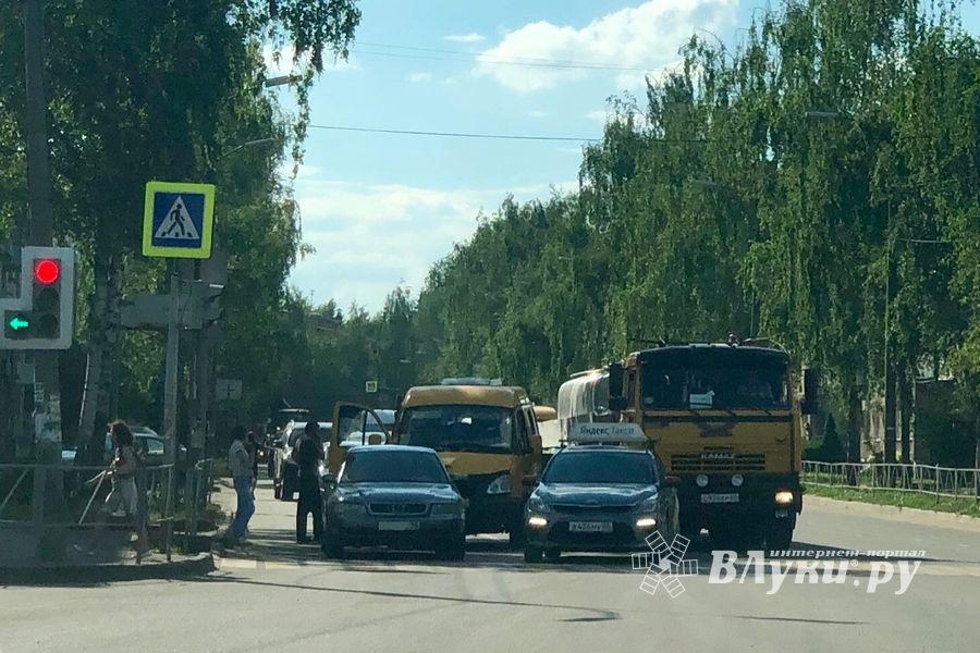 ДТП на пр. Гагарина (ФОТО)