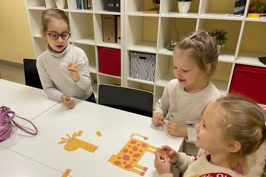 Языковой центр «ICE PEAK» приглашает великолучан