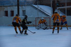 Великолукские хоккеисты разгромили гостей (фото)