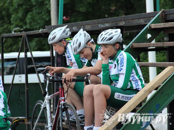 Гонка-критериум по велосипедному спорту