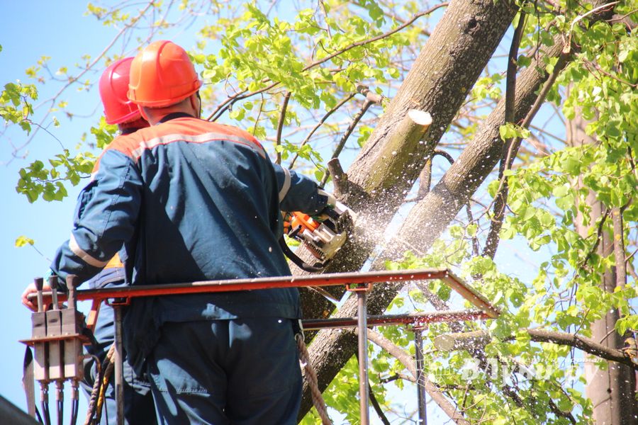 Движение по проспекту Гагарина возобновлено (ФОТО)