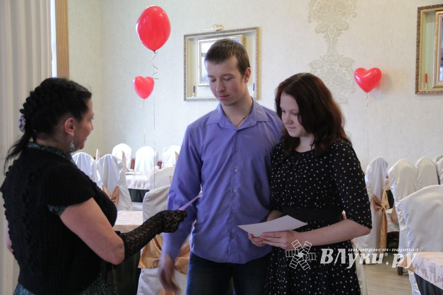 Победители конкурса «1+1» получили призы (фото)