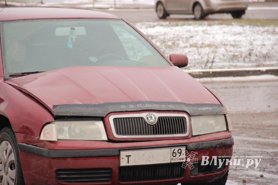 В Великих Луках произошло ДТП