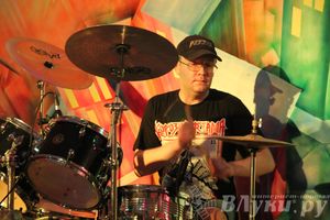 ​Фестиваль живой музыки «Арена фест» прошел в Великих Луках  (фото)