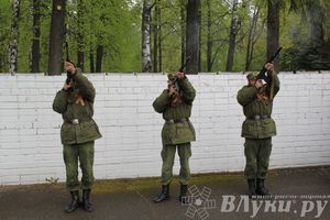 В Великих Луках почтили память погибших в Великой Отечественной войне