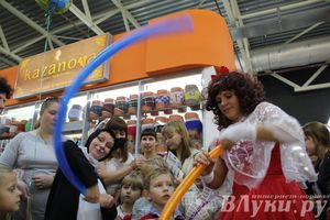 Торговый центр «Апельсин» отметил День рождения