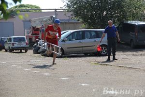 В Великих Луках прошли соревнования среди пожарных
