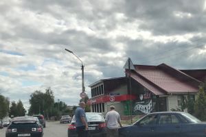 Фотофакт: ДТП на Октябрьском