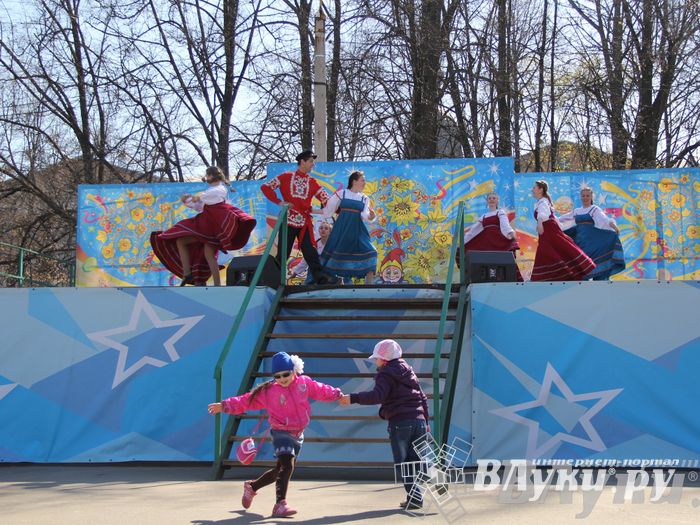 Традиционная весенняя ярмарка прошла в Великих Луках