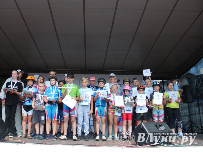 В Великих Луках прошёл Олимпийский День (ФОТО)