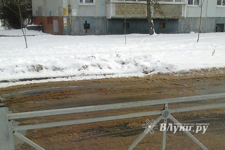На улице Печорской появился лежачий полицейский (ФОТО)