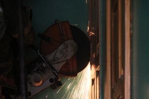 В Великих Луках на проспекте Гагарина загорелась квартира (фото)