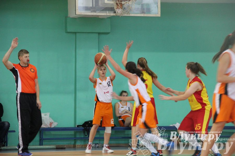 Кубок г. Великие Луки 2014 по баскетболу (женщины). Финал