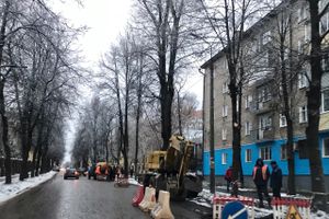 На улице Некрасова идет ликвидация прорыва водопровода