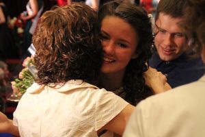 В Великих Луках выпускникам вручили медали «За особые успехи в учении» (ФОТО)