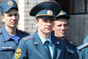 В Великих Луках прошли соревнования пожарных расчетов